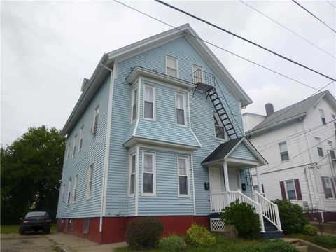 23 25 Young Street Pawtucket RI 02860