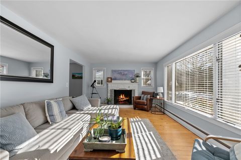 84 Birchwood Drive North Kingstown RI 02852