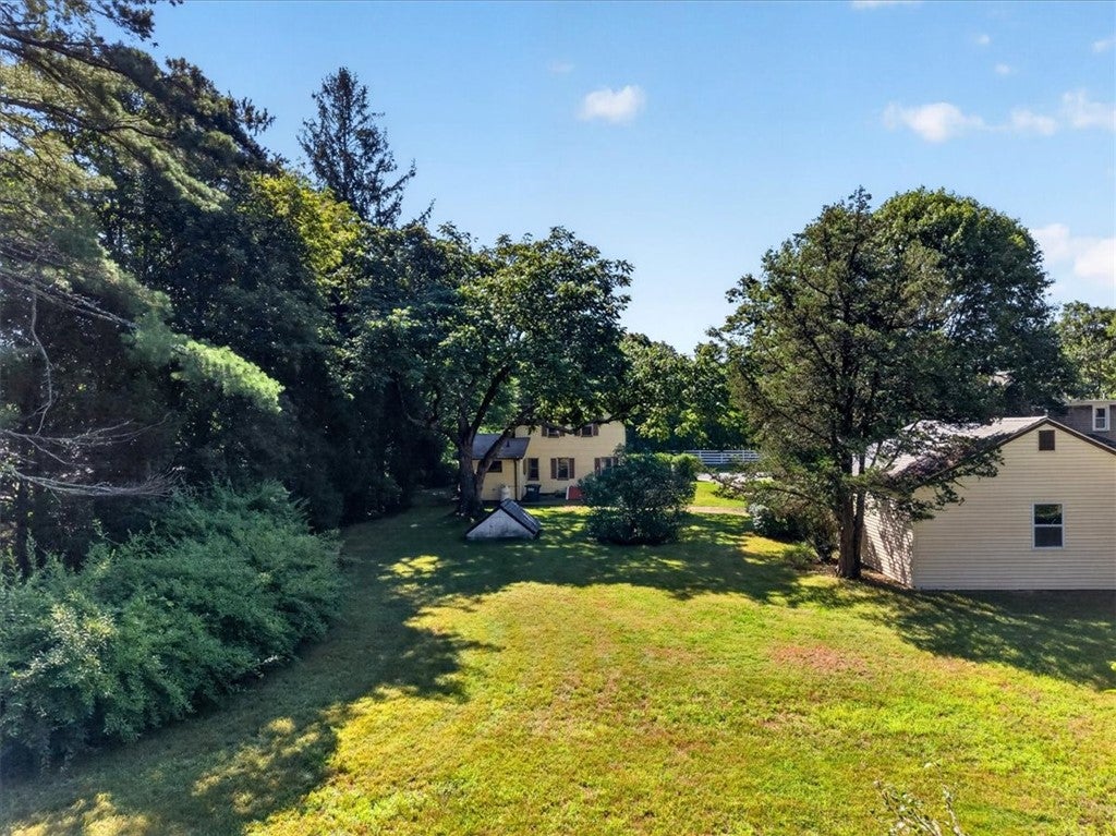 4055 South County Trail