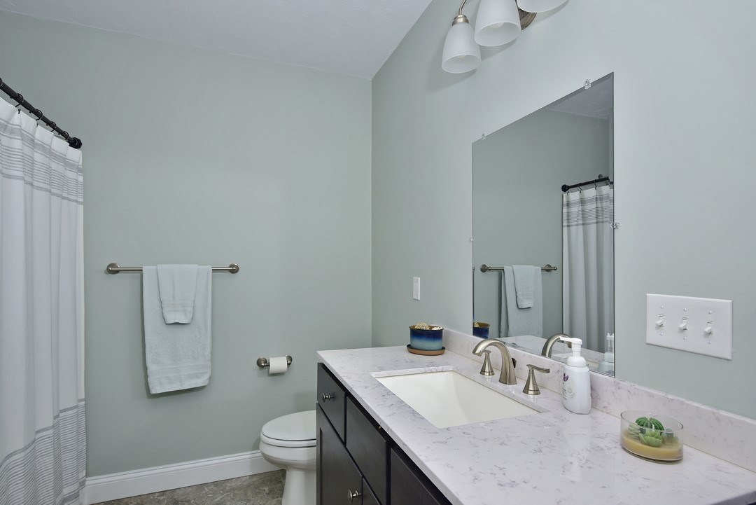 7 Jupiter Lane B