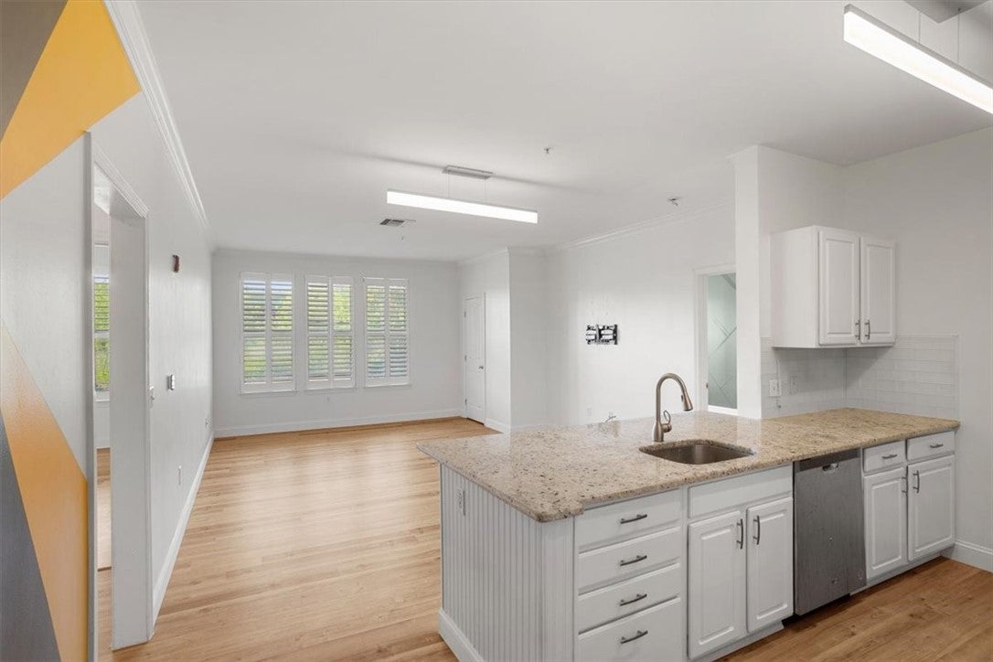 1000 Providence Place 114