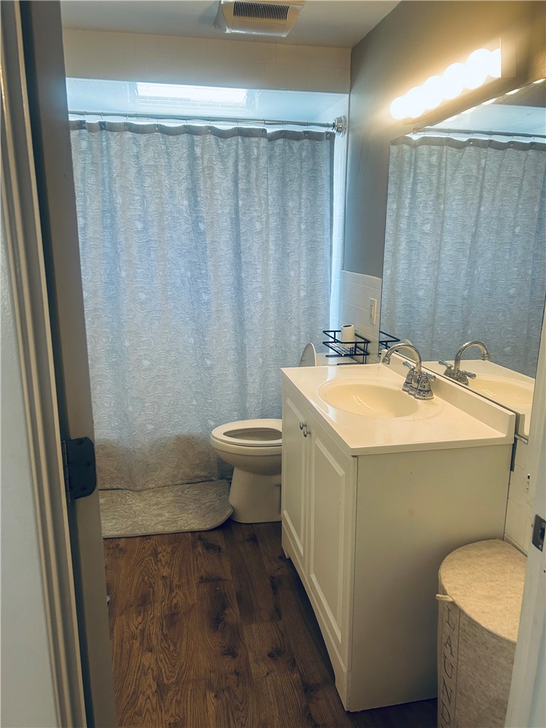 858 Lower River Road 2