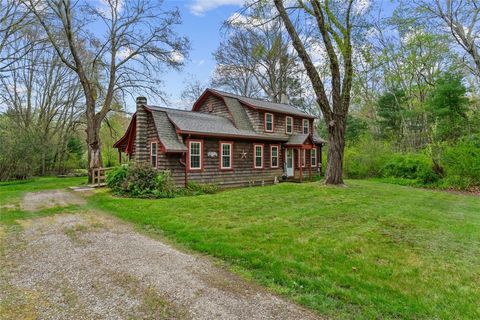 Single Family Residence in Scituate RI 250 Old Plainfield Pike.jpg