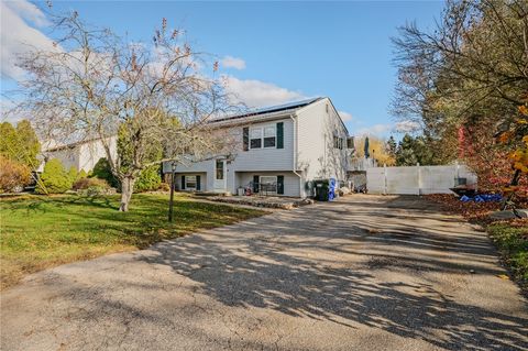17 Byron Drive Westerly RI 02891