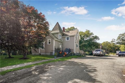 185 Stafford Road Tiverton RI 02878