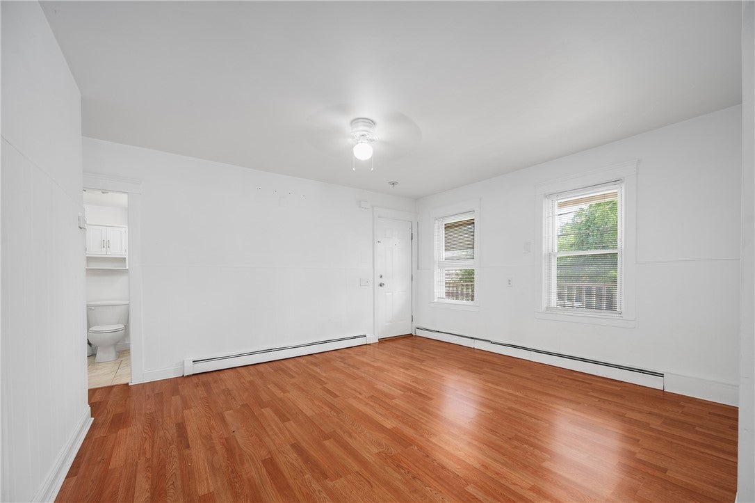 145 Tell Street B