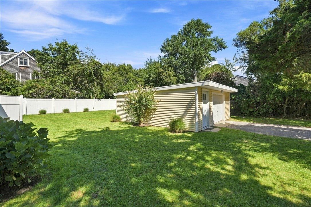 104 Pequot Drive