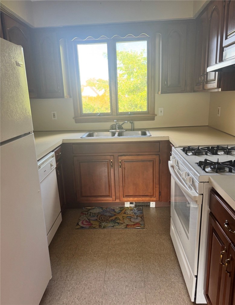 272 Child Street 2 R