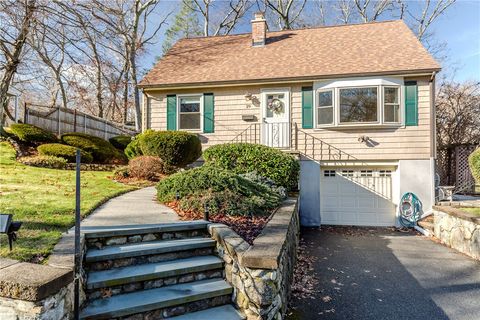 29 Julien Street Smithfield RI 02917