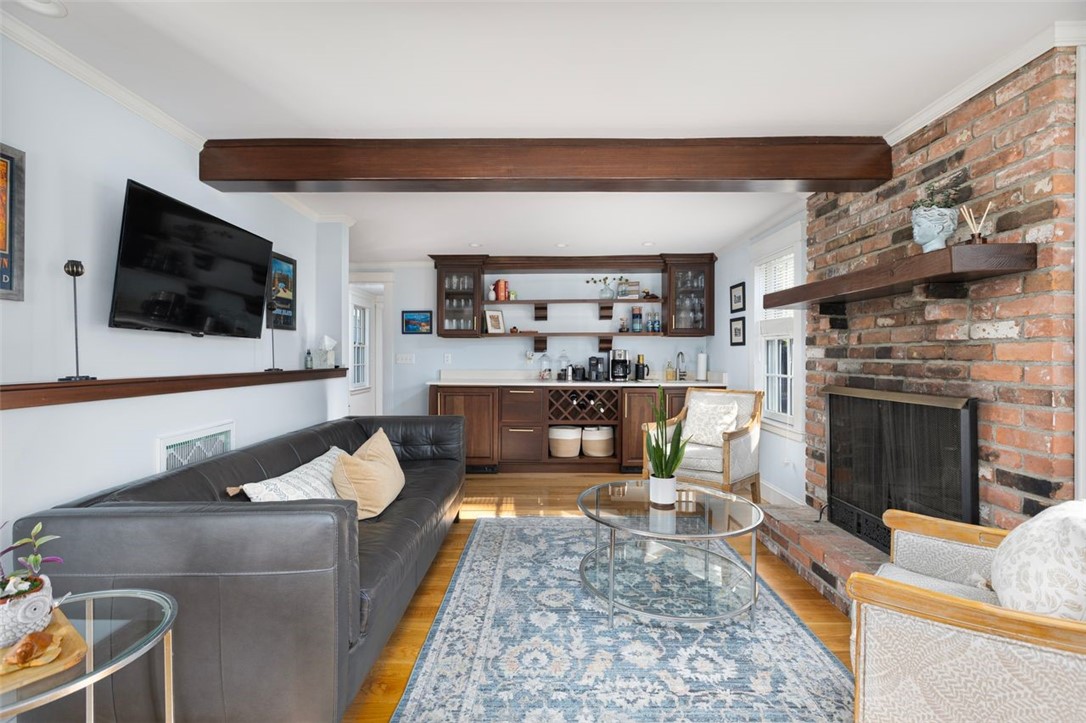 230 Marlborough Street