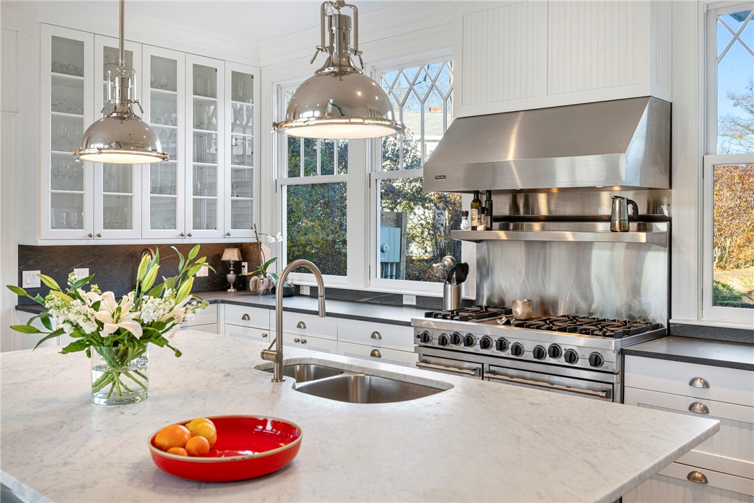 150 Boston Neck Road