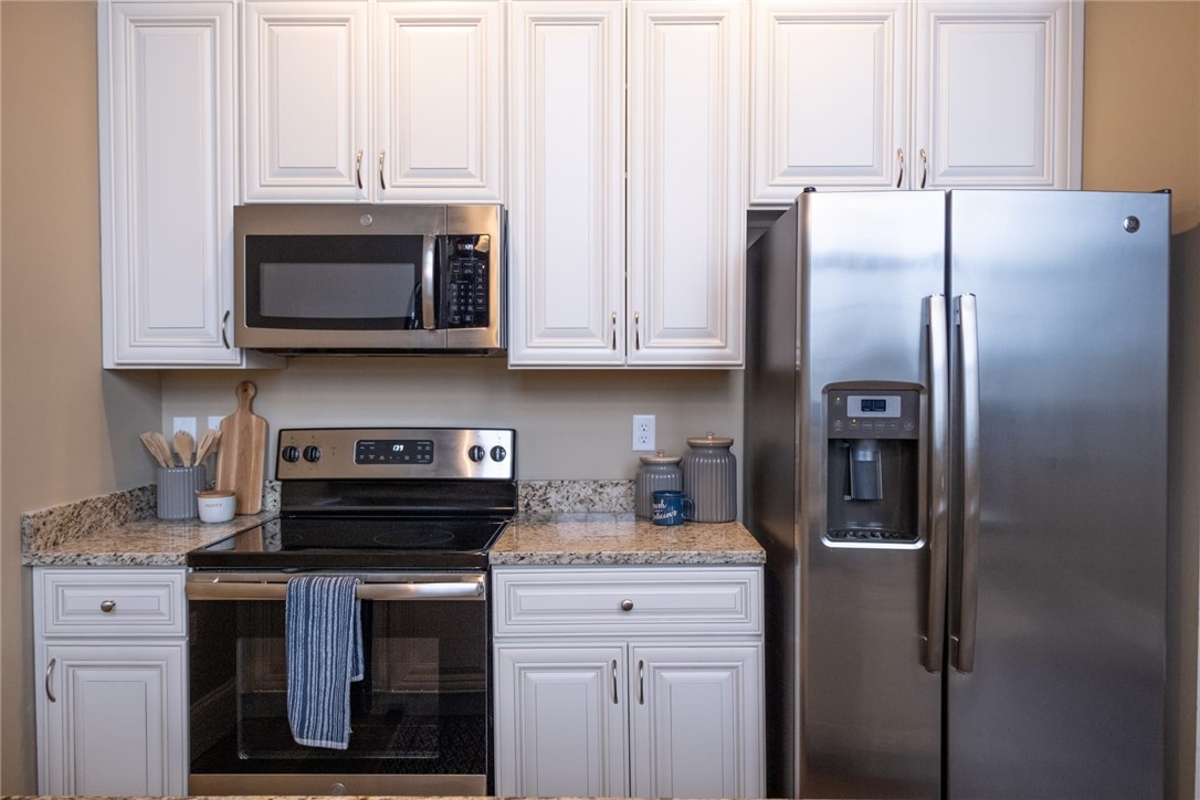 413 CENTRAL Avenue 10-308