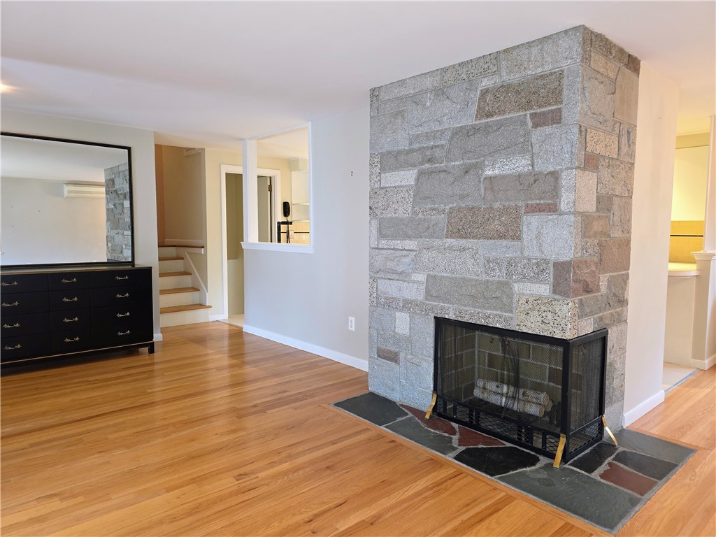 40 Russet Way