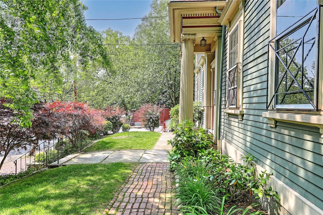367 Benefit Street 5