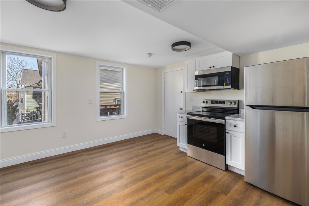 41 East Transit Street