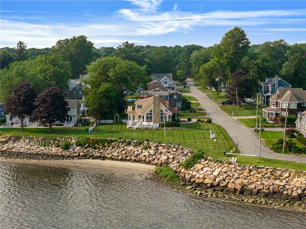 139 Hemlock Avenue