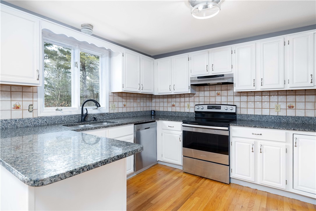 35 Dolly Pond Road