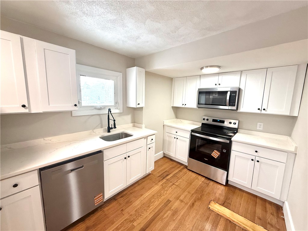 89 Armistice Boulevard