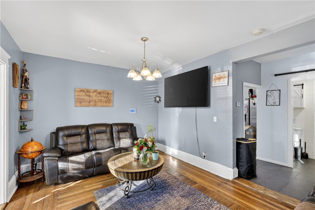 273 Montgomery Avenue