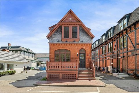 3 Memorial Boulevard Newport RI 02840