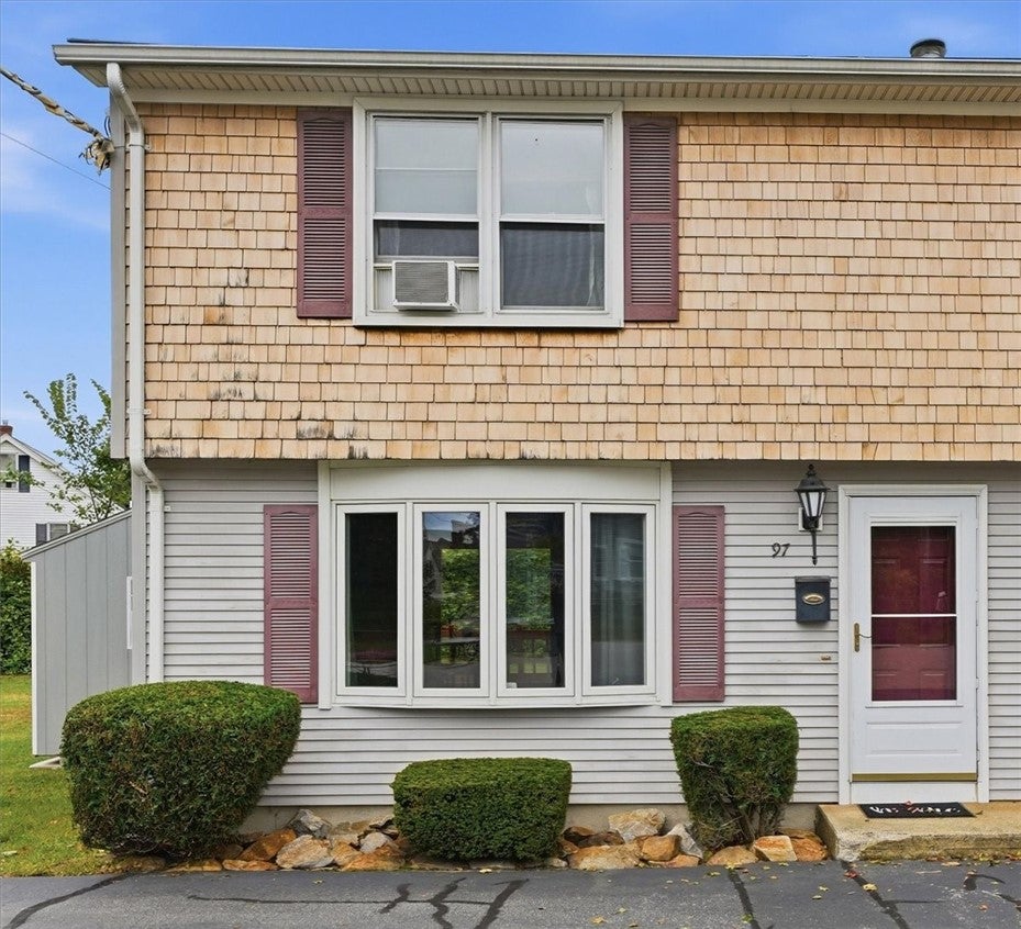 97 Reed Street