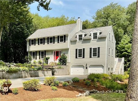 15 Ezechiel Carre Road East Greenwich RI 02818