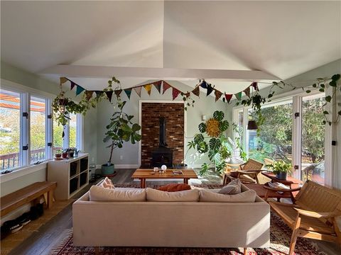 11 Holmes Street Westerly RI 02891