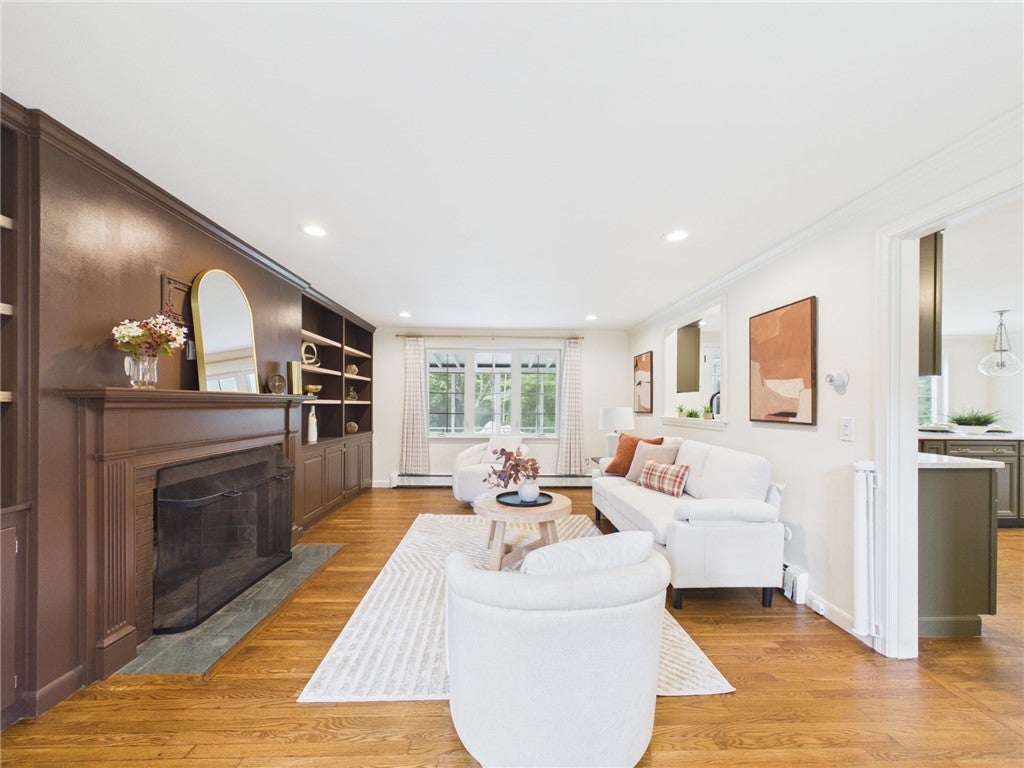 12 Tall Pine Drive