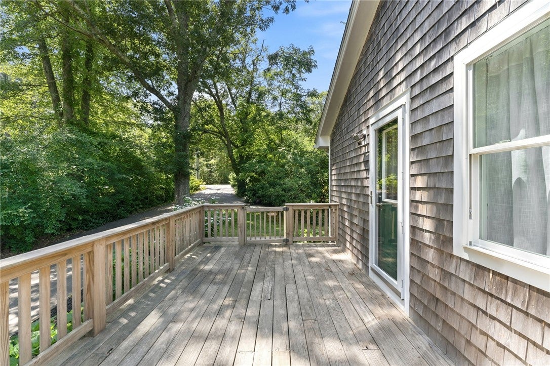 3798 South County Trail
