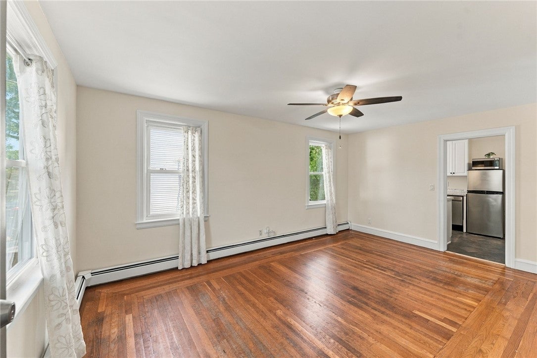 7 North Avenue 2