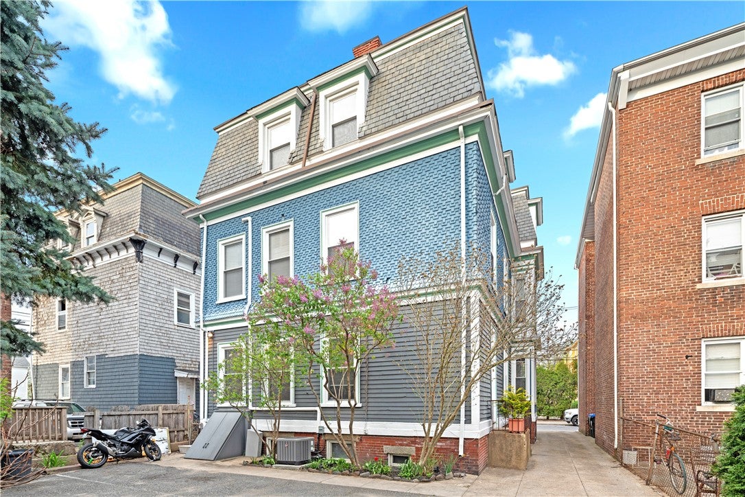 65 America Street