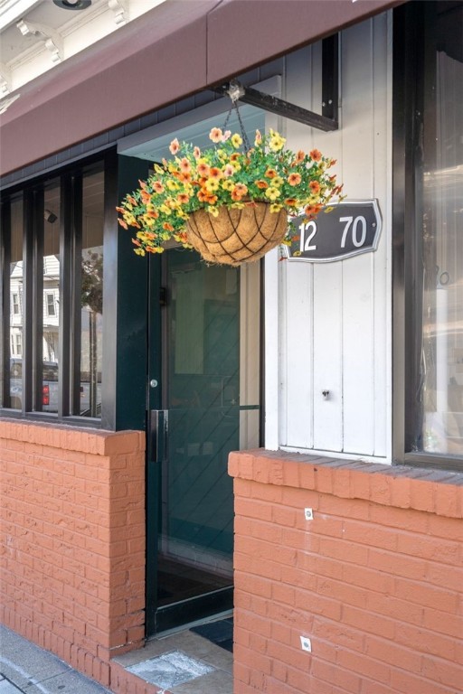 1270 Broad Street 1272