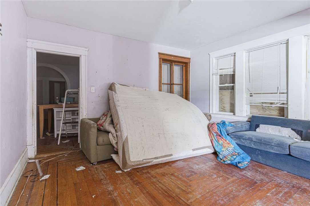 651 Front Street