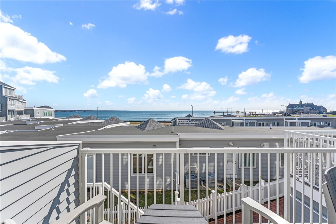 10 Pier Market Place 10 10A