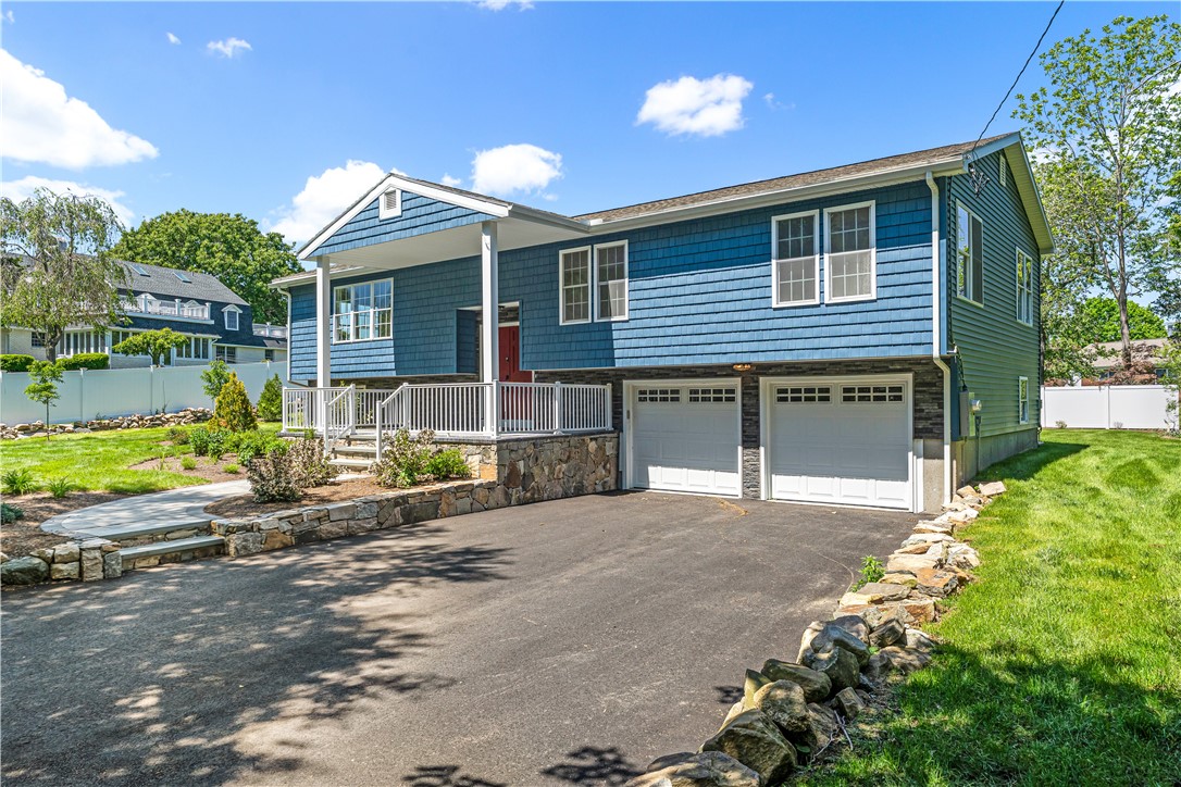 4 Shore Road