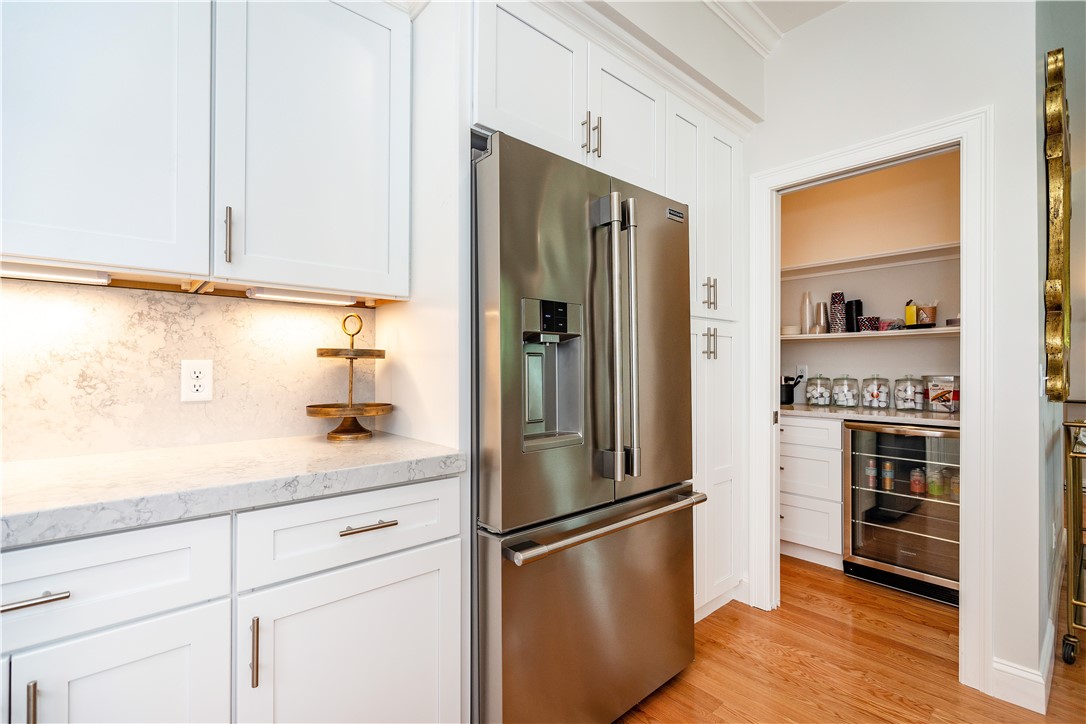 Coventry, Rhode Island 02816, United States, 3 Bedrooms Bedrooms, ,3 BathroomsBathrooms,Residential,Pending,253045