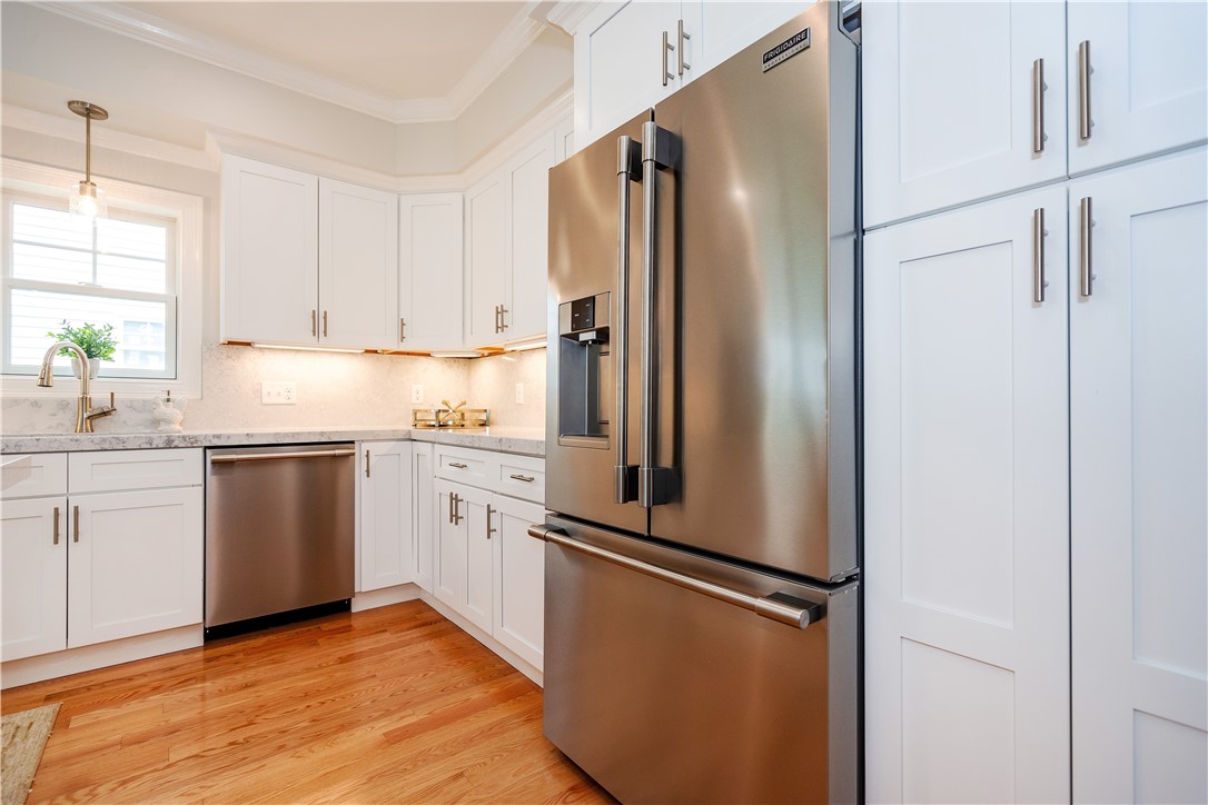 Coventry, Rhode Island 02816, United States, 3 Bedrooms Bedrooms, ,3 BathroomsBathrooms,Residential,Pending,253045