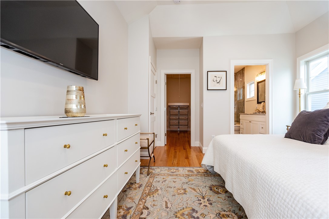 Coventry, Rhode Island 02816, United States, 3 Bedrooms Bedrooms, ,3 BathroomsBathrooms,Residential,Pending,253045