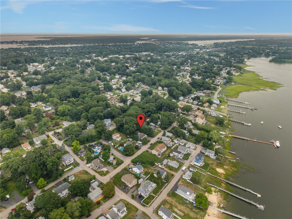 11 Pawtucket Avenue