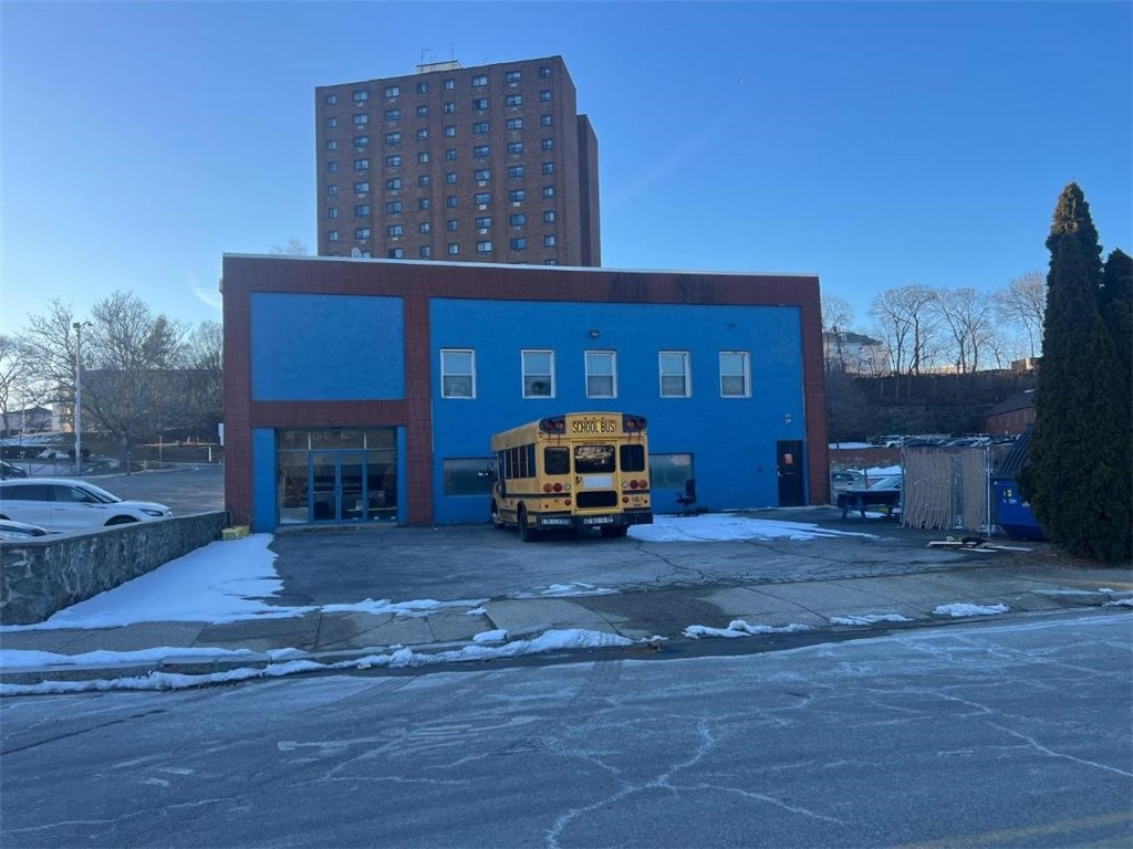 92 East Avenue