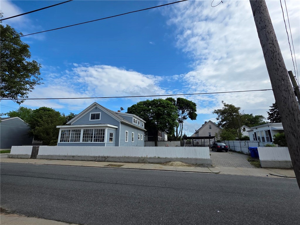 36 Utton Avenue