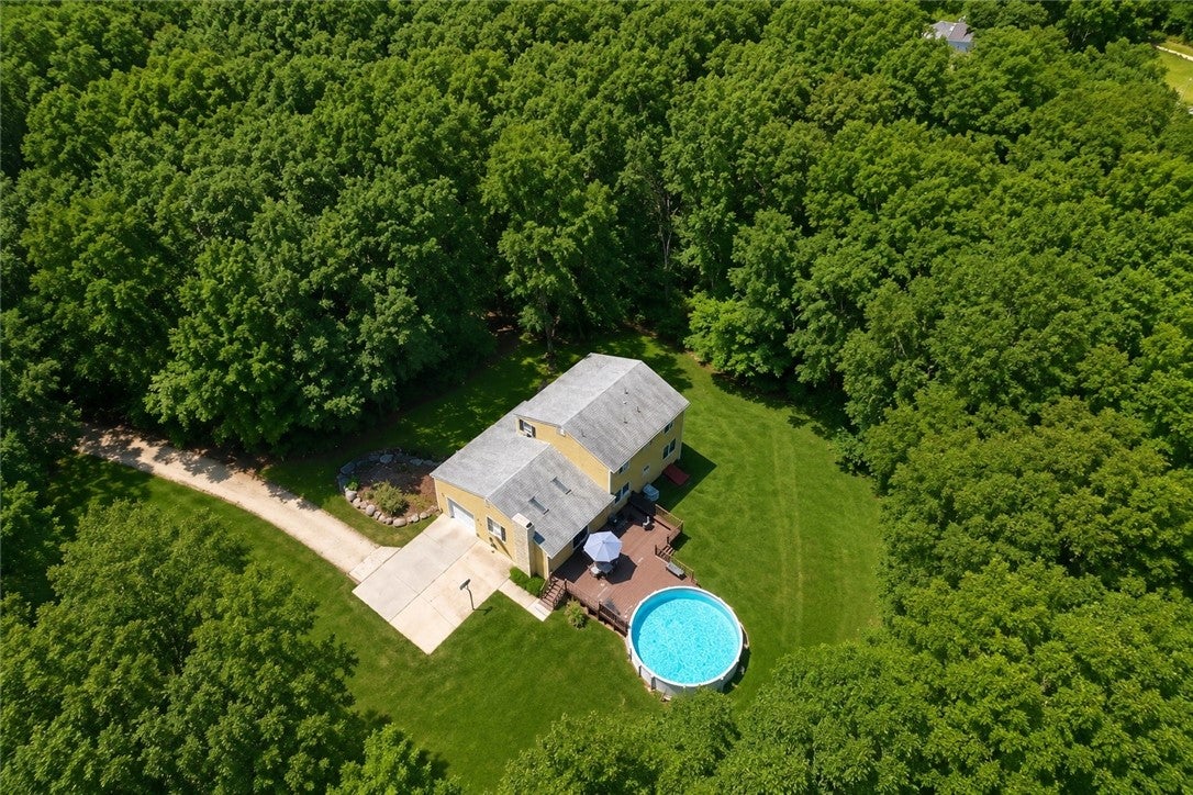 189 Wolf Rock Road