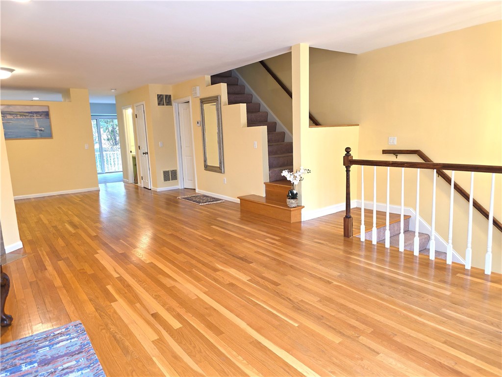 203 Dean Ridge Court