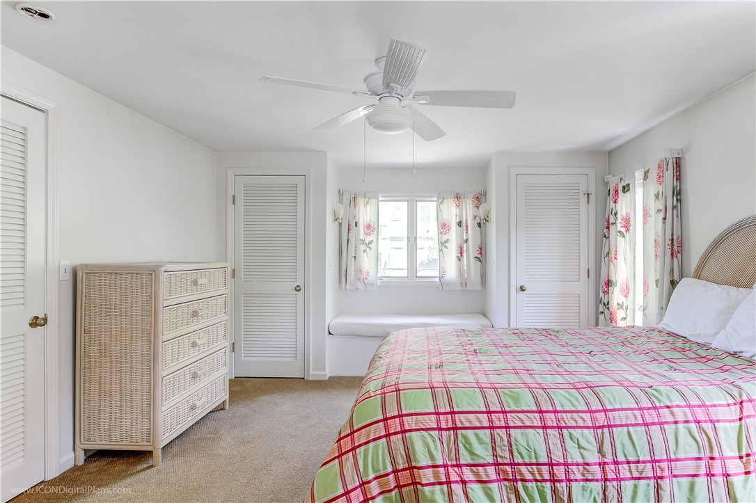 Newport, Rhode Island 02840, United States, 3 Bedrooms Bedrooms, ,3 BathroomsBathrooms,Residential,Active,16214