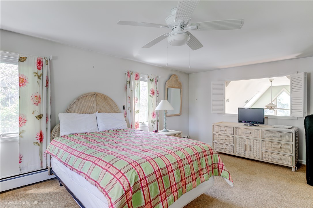 Newport, Rhode Island 02840, United States, 3 Bedrooms Bedrooms, ,3 BathroomsBathrooms,Residential,Active,16214