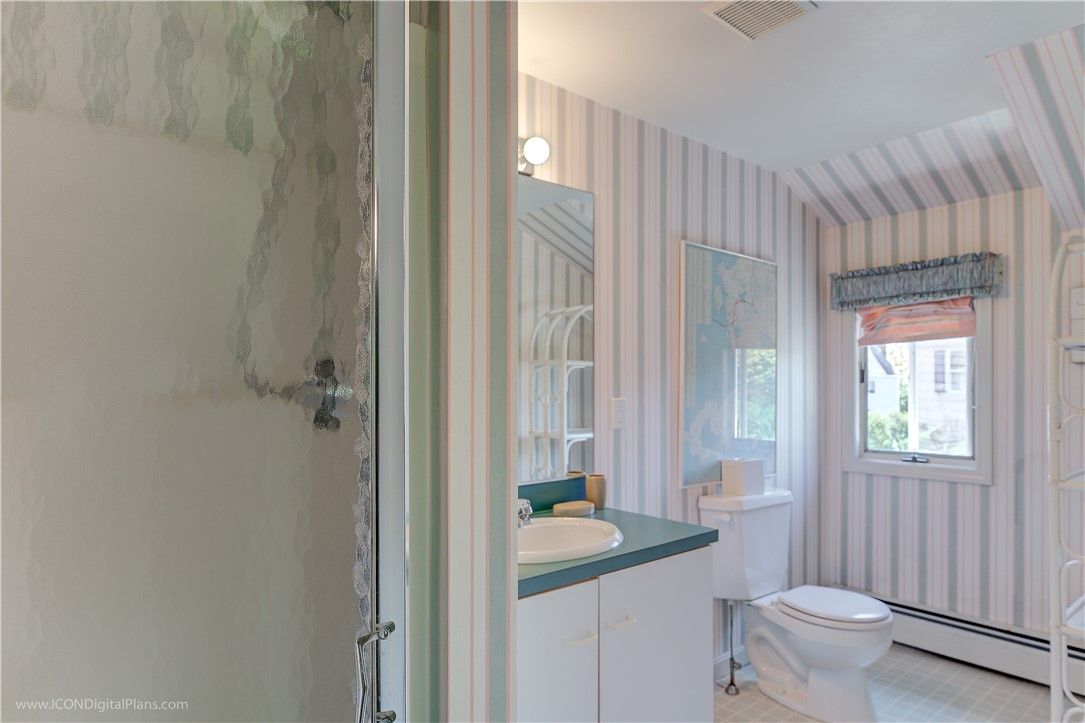 Newport, Rhode Island 02840, United States, 3 Bedrooms Bedrooms, ,3 BathroomsBathrooms,Residential,Active,16214