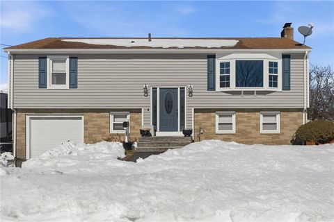 34 Commack Road East Providence RI 02914