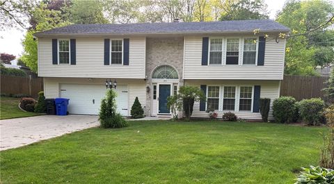 205 Boyd Avenue East Providence RI 02914