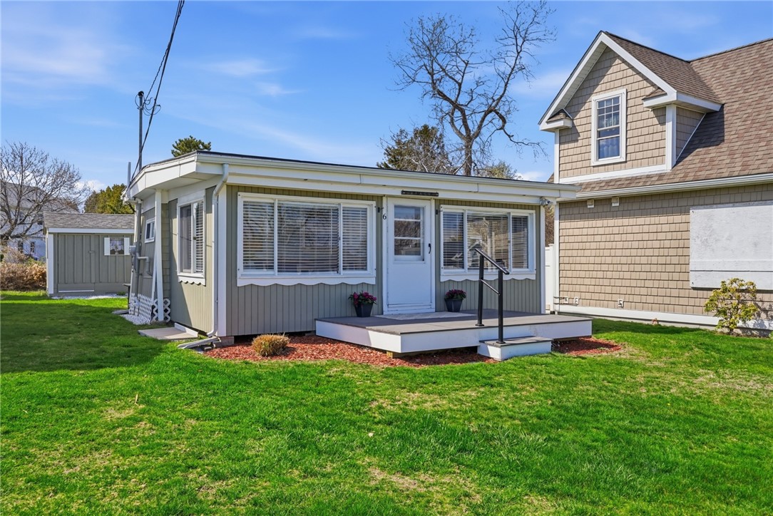 64 Burnside Avenue #6