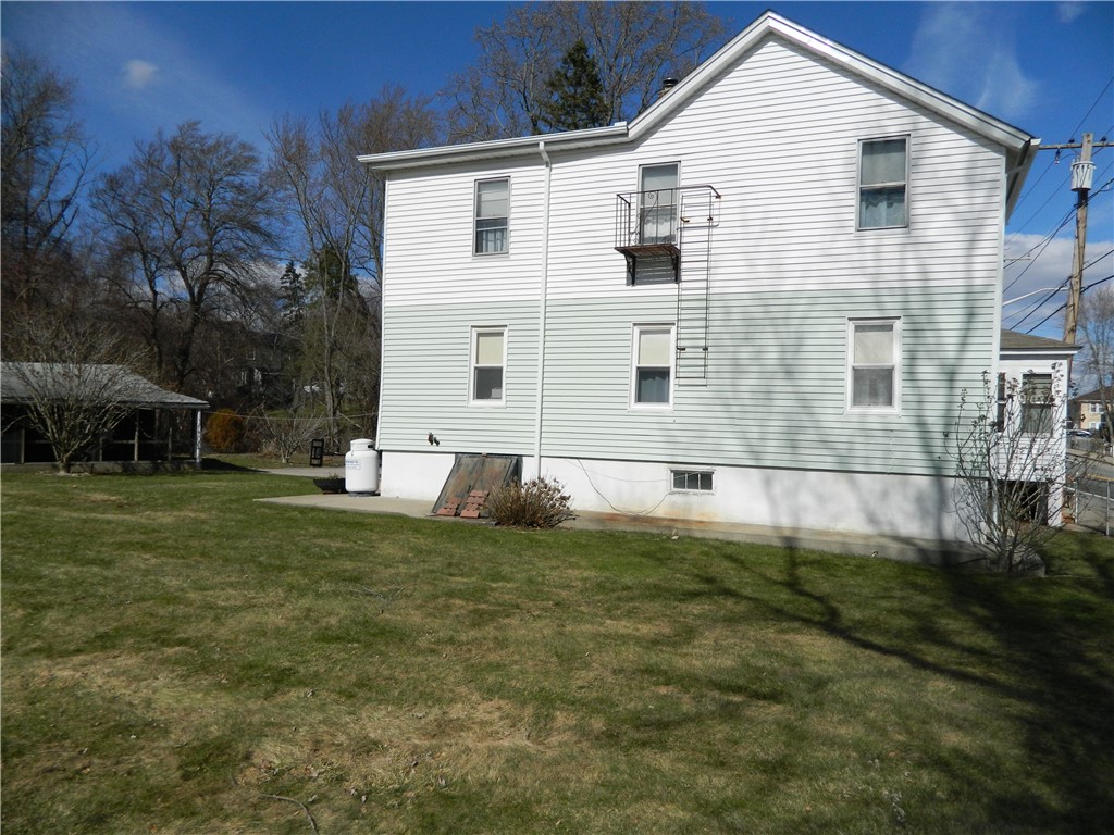 182 Simmonsville Avenue